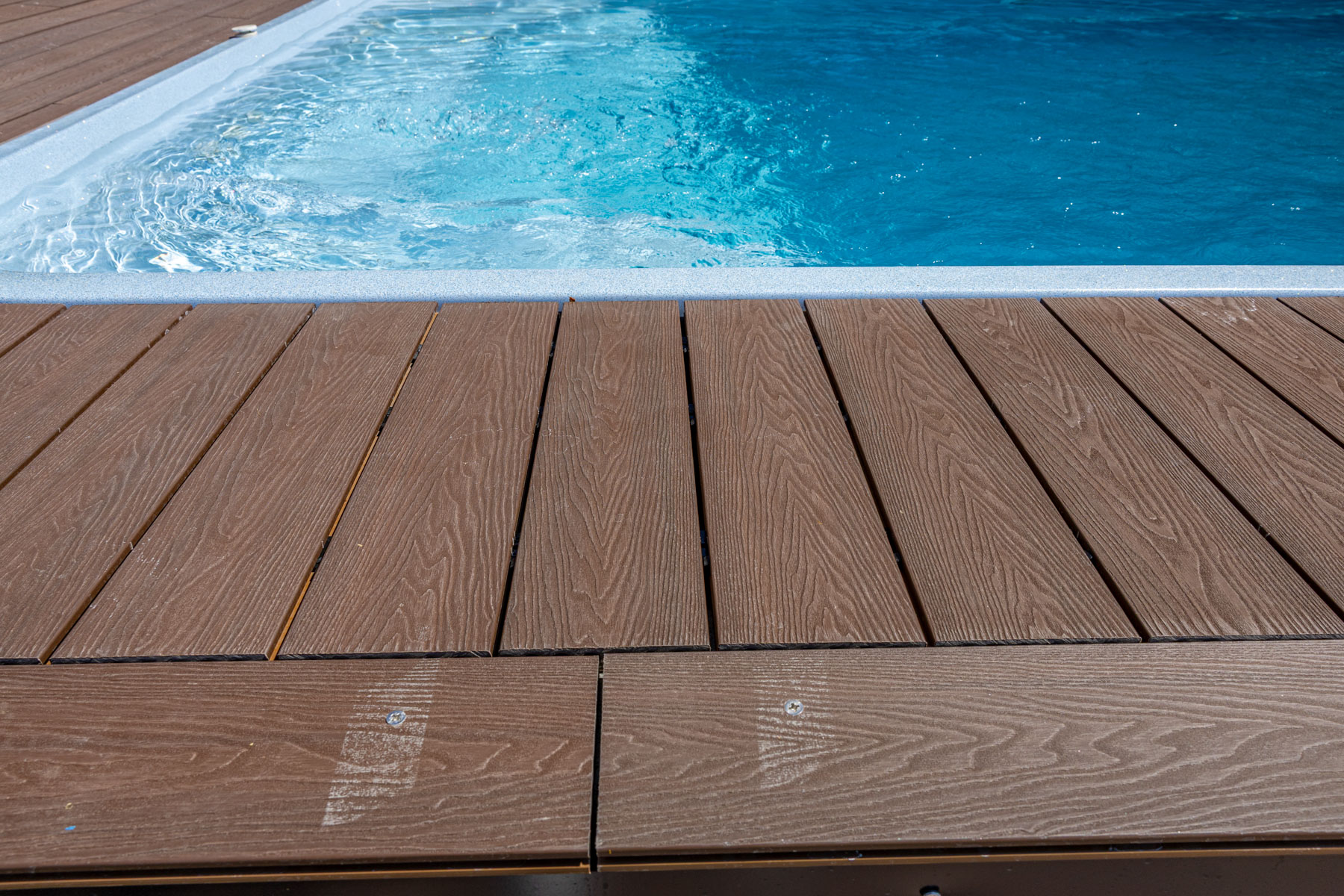 Ugradnja Elladeck 3D dvobojnog WPC dekinga